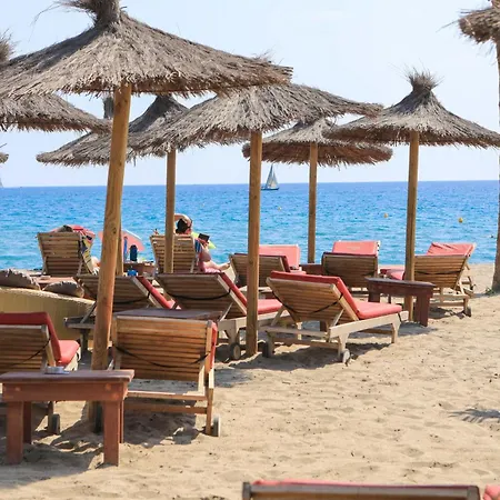 Saint-cyprien Avec Piscine דירה