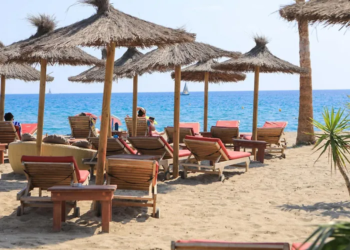 Saint-cyprien Avec Piscine 아파트
